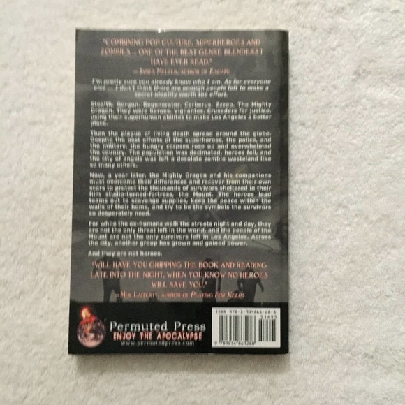 Ex Heros - Paperback Book - Picture 7 of 8